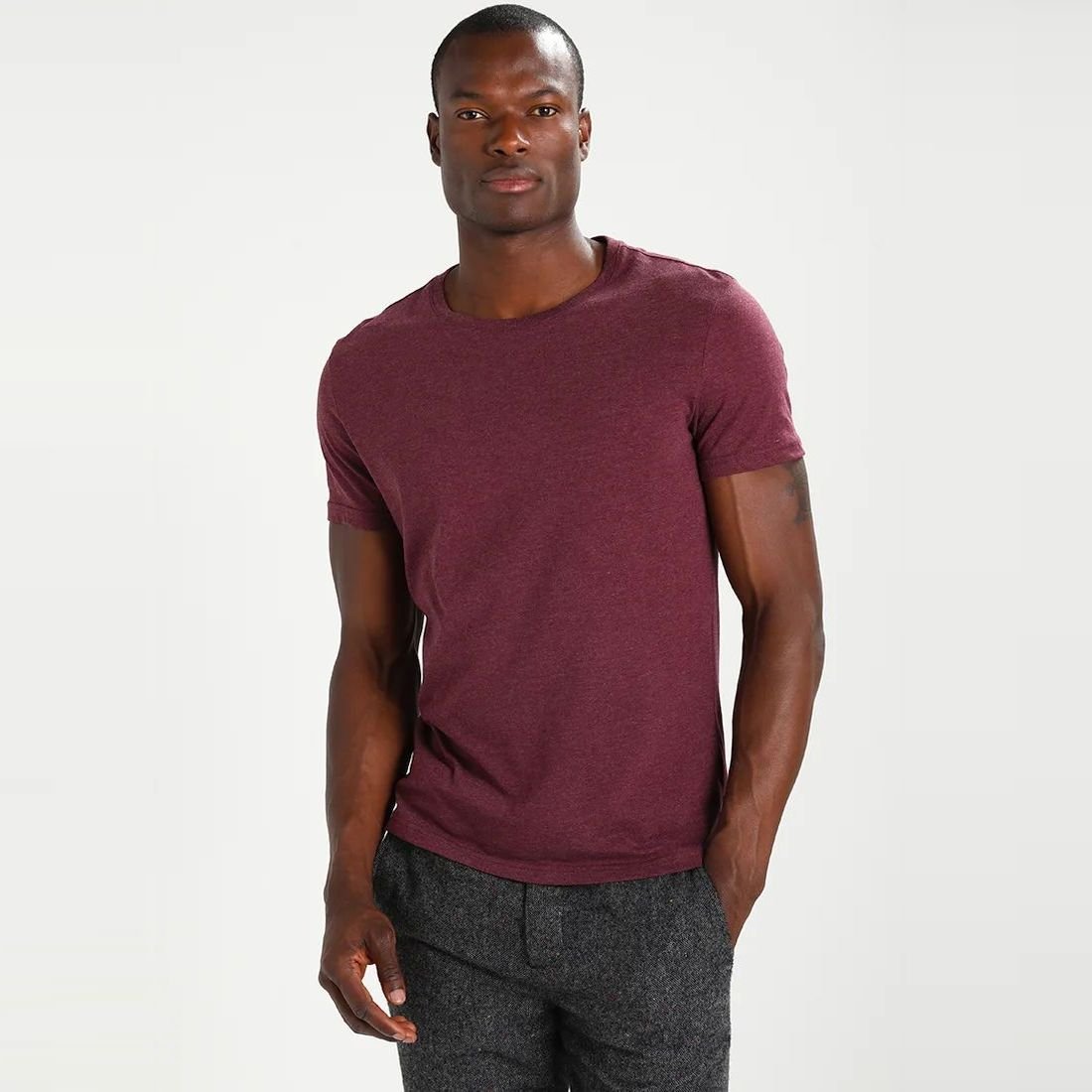 T-shirt - Pier One - Basic - Pour Homme - Bordeaux