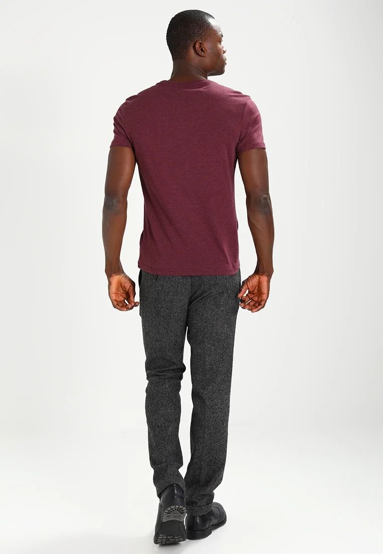 T-shirt - Pier One - Basic - Pour Homme - Bordeaux – Image 4