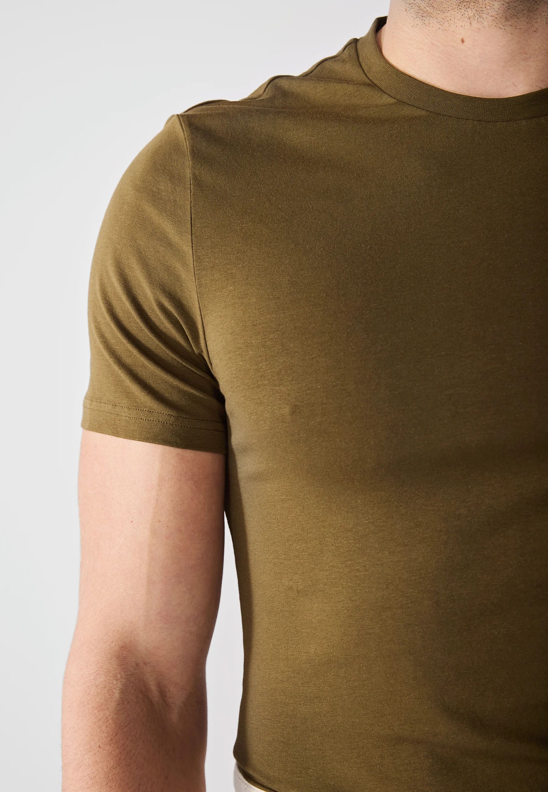 T-shirt - Pier One - Basic - Pour Homme - Dark Olive – Image 4