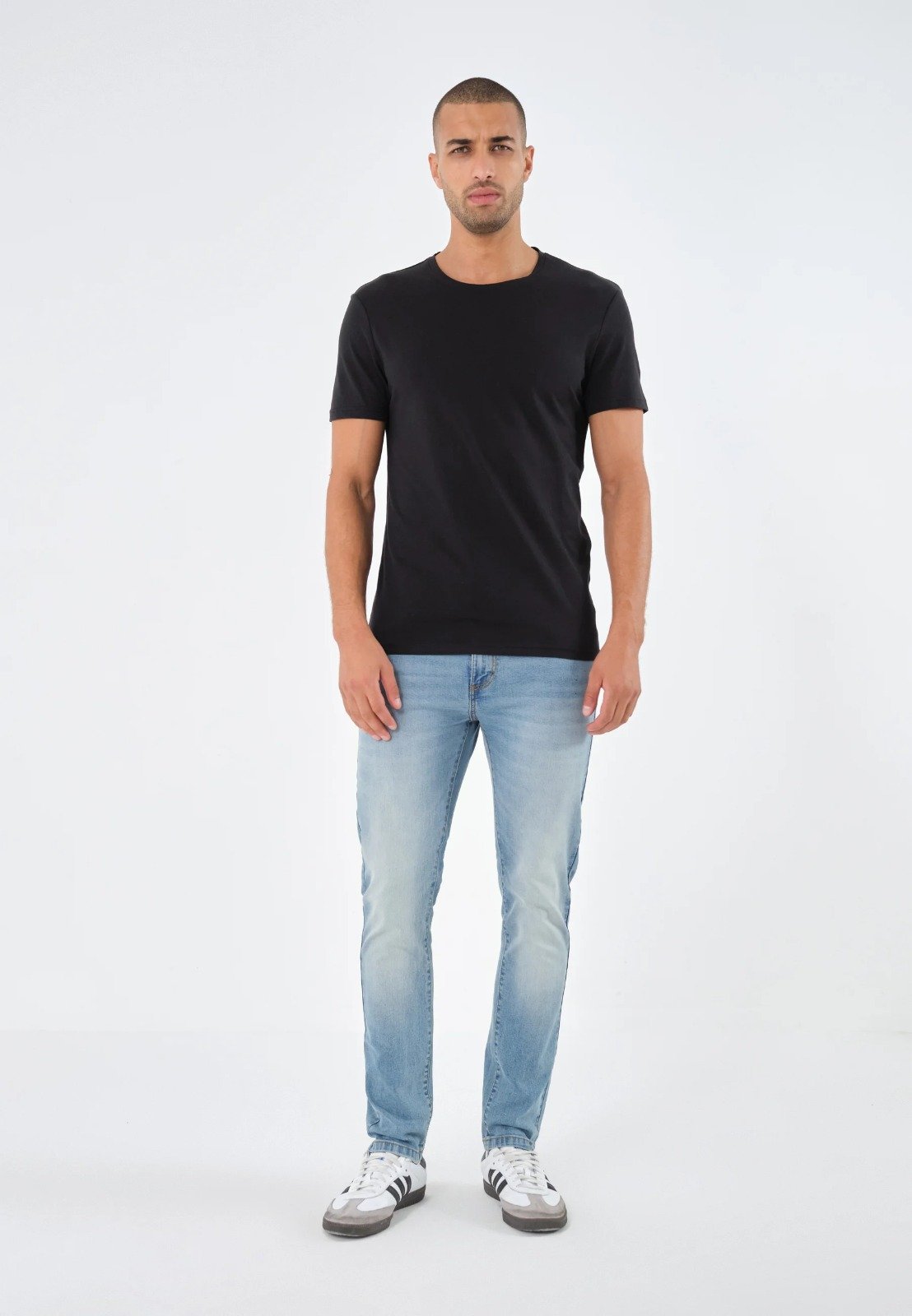 T-shirt - Pier One - Basic - Pour Homme -Noir – Image 4
