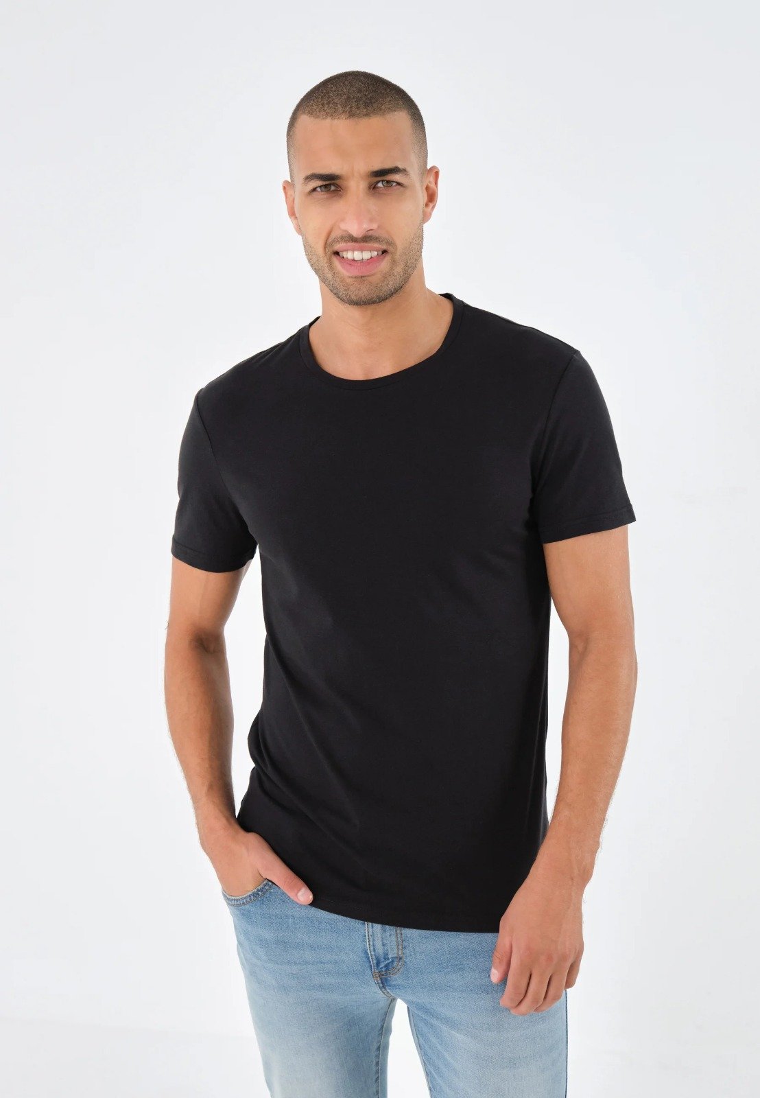 T-shirt - Pier One - Basic - Pour Homme -Noir